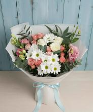 Букет цветов из:  Розы, Лизиантусы и Хризантемы в Макарьеве