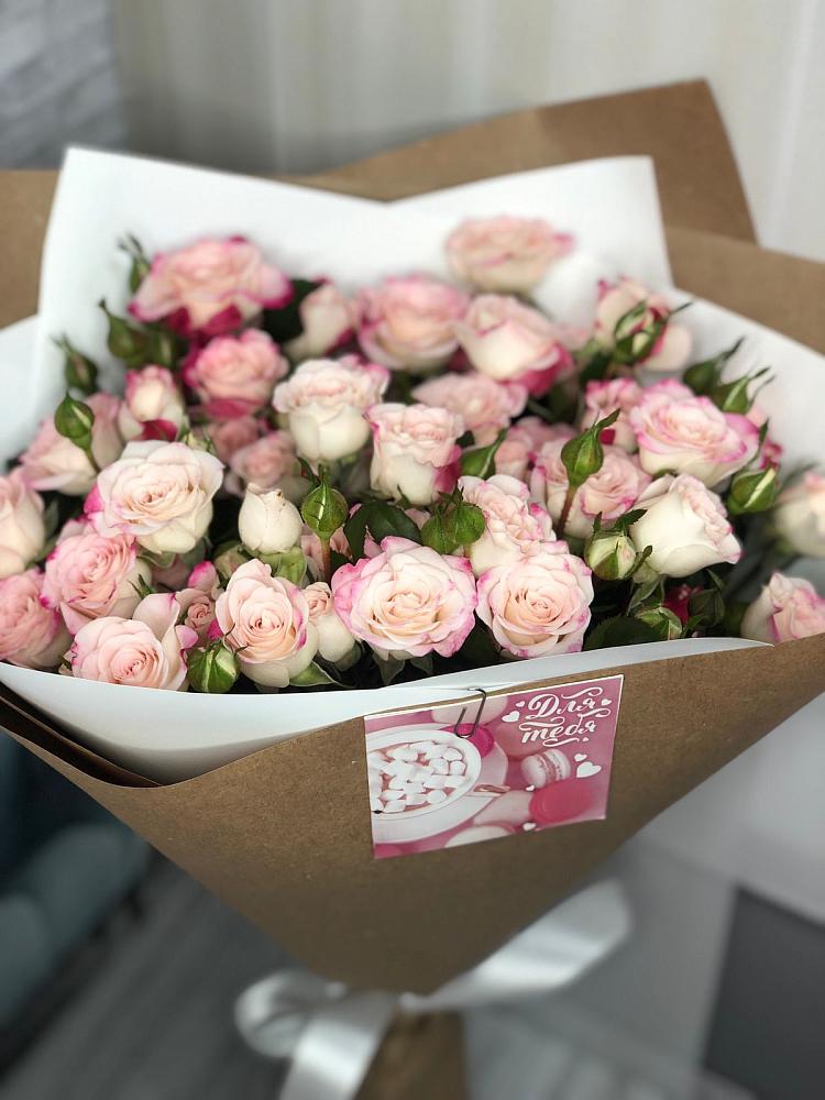 Букет цветов из: Розы в Макарьеве