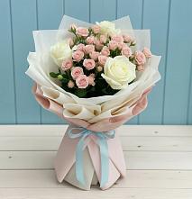 Букет цветов из:  Розы в Макарьеве