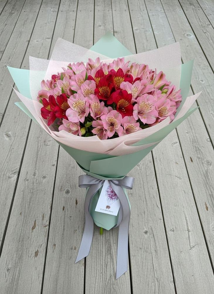 Букет цветов из: Альстромерии в Макарьеве