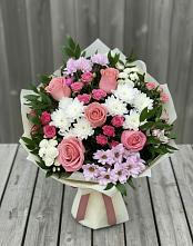 Букет цветов из:  Альстромерии, Гвоздики, Розы и Хризантемы в Макарьеве