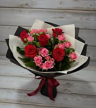 Букет цветов из:  Розы в Макарьеве