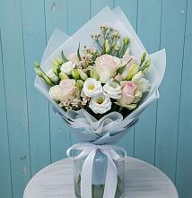 Букет цветов из:  Розы и Лизиантусы #REPLACE_PRED# Макарьеве