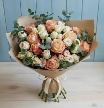 Букет цветов из:  Альстромерии и Розы #REPLACE_PRED# Макарьеве